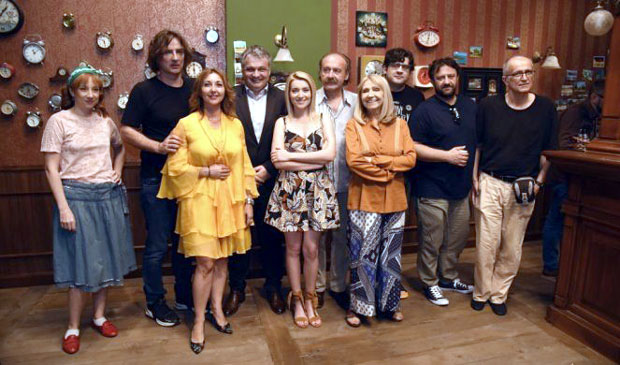 НОВА СЕРИЈА НА ТВ ПИНК! Снима се комедија НЕК` ИДЕ ЖИВОТ 